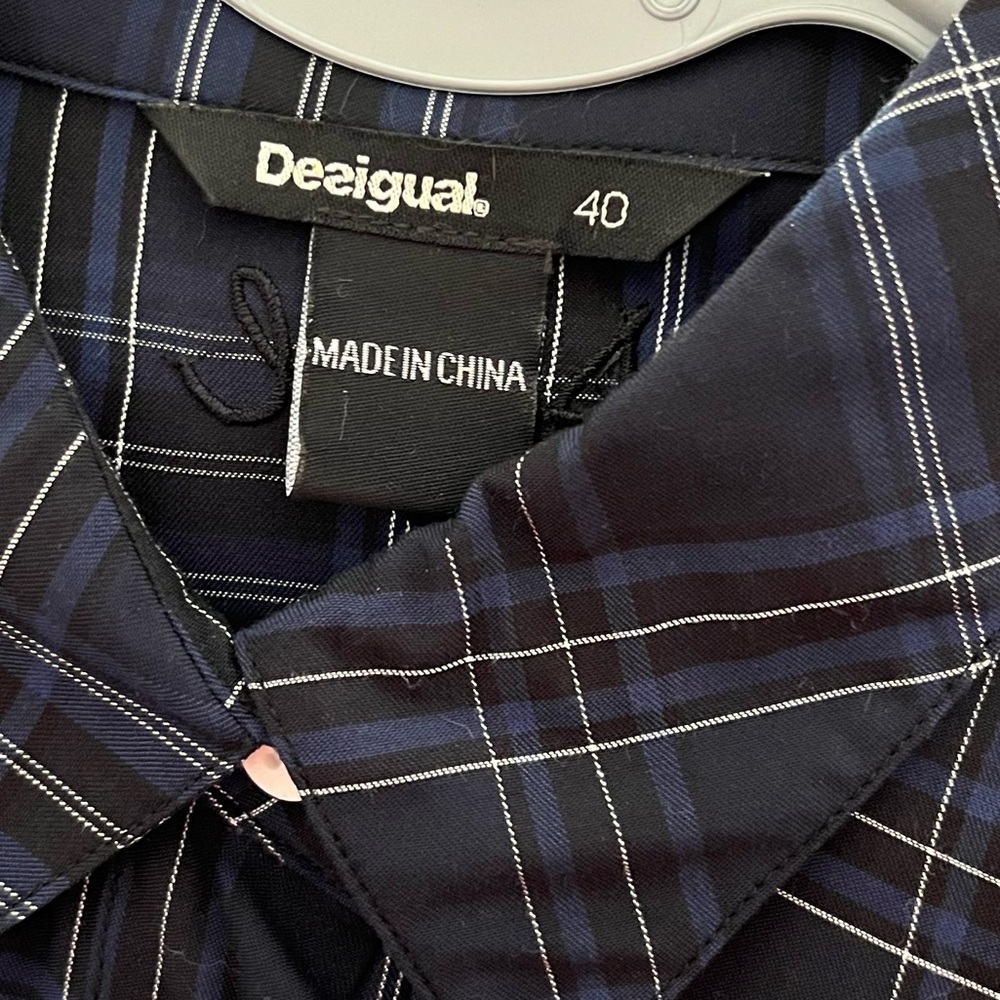 Desigual Navy, Black and‎ White Asymmetrical Button Down Plaid Dress Size Medium - Picture 9 of 11